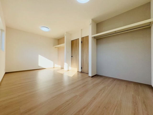 香美市土佐山田町C号地　新築一戸建ての洋室