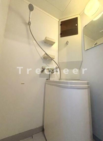 西日暮里駅前ハイツのシャワールーム