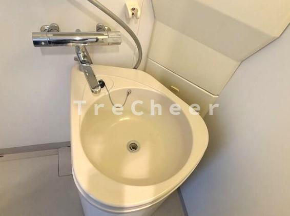 西日暮里駅前ハイツの洗面所