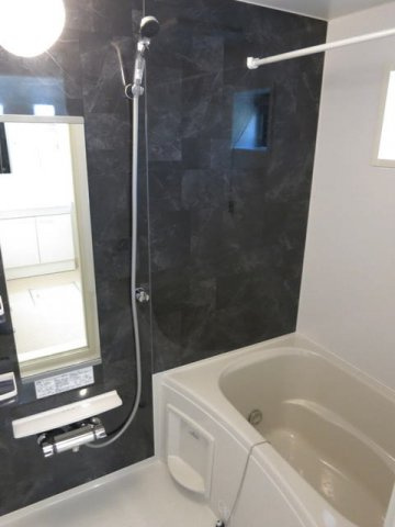 メゾン　ド　ｒ・ｙの浴室