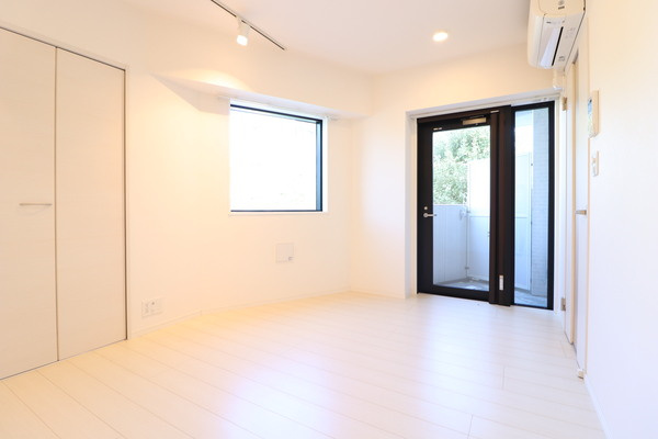 GranDuo世田谷Ⅶ の居間・リビング