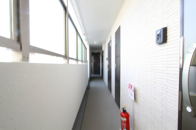 サンクシェル三軒茶屋　三軒茶屋エリア　オートロック　最上階のその他共用部分