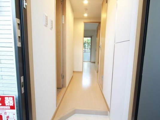 サンクシェル三軒茶屋　三軒茶屋エリア　オートロック　最上階の玄関