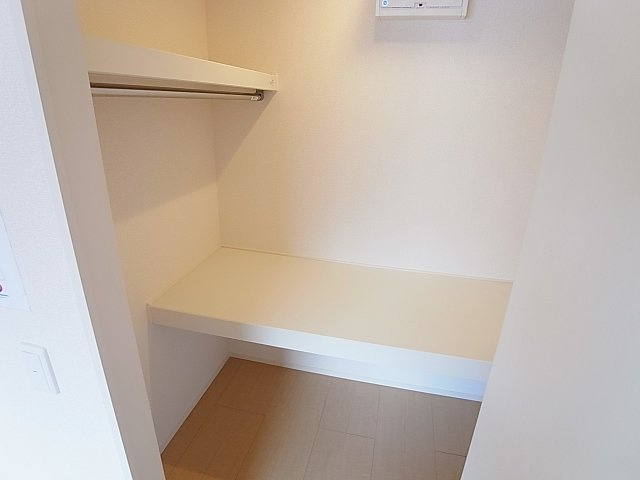 プランドールハイムの収納|大きな奥行タップリウォークインクローゼット