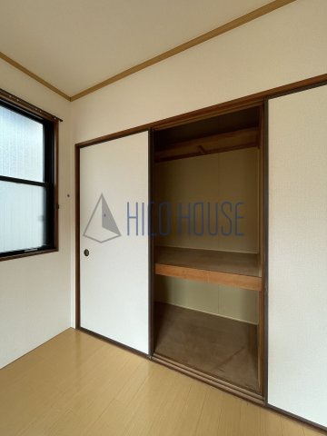 リヴェール高沢Bの玄関