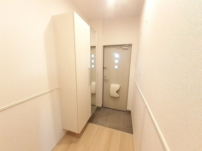 【玄関】 | カーサ・イリーデⅡ | 玄関