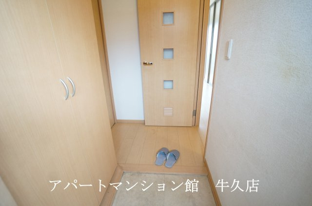 シャルマンの玄関