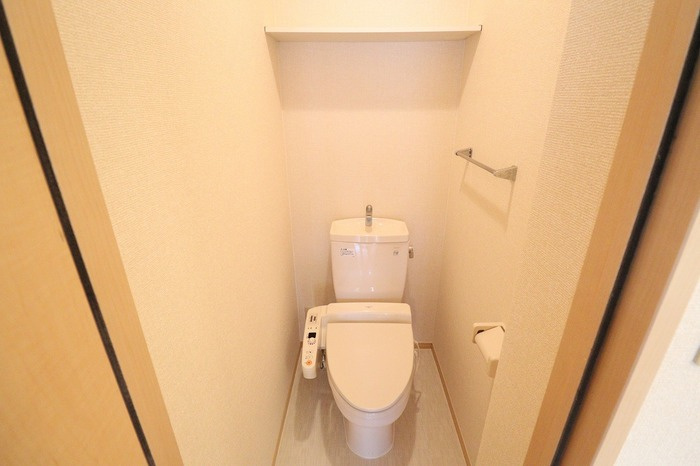 セジュール水彩のトイレ|温水洗浄暖房便座