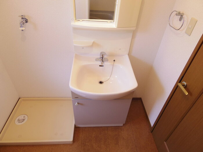 シンフォニーガーデンの独立洗面台|洗面台