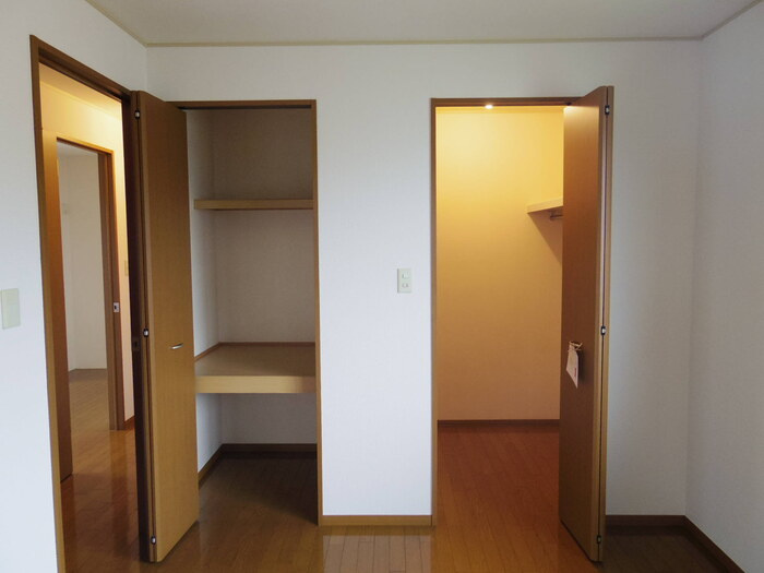 シンフォニーガーデンの収納|物入れ・ウォークインクローゼット