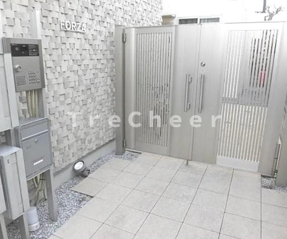 FORZAのエントランス