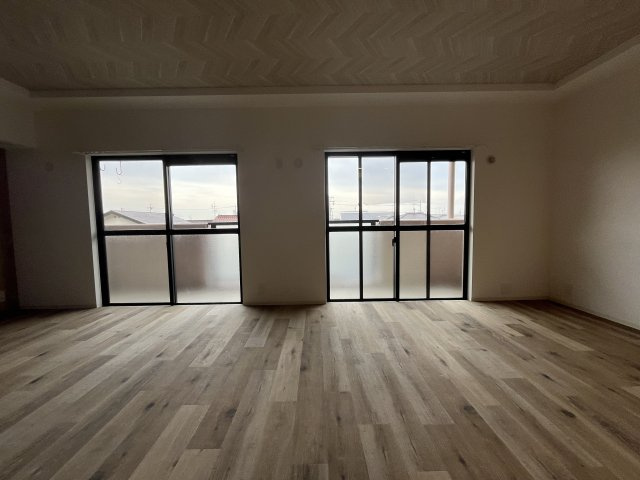 メゾンウィングの洋室|洋室です