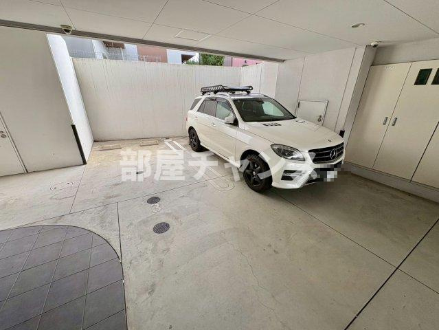 名古屋市昭和区御器所１丁目の賃貸マンションの駐車場
