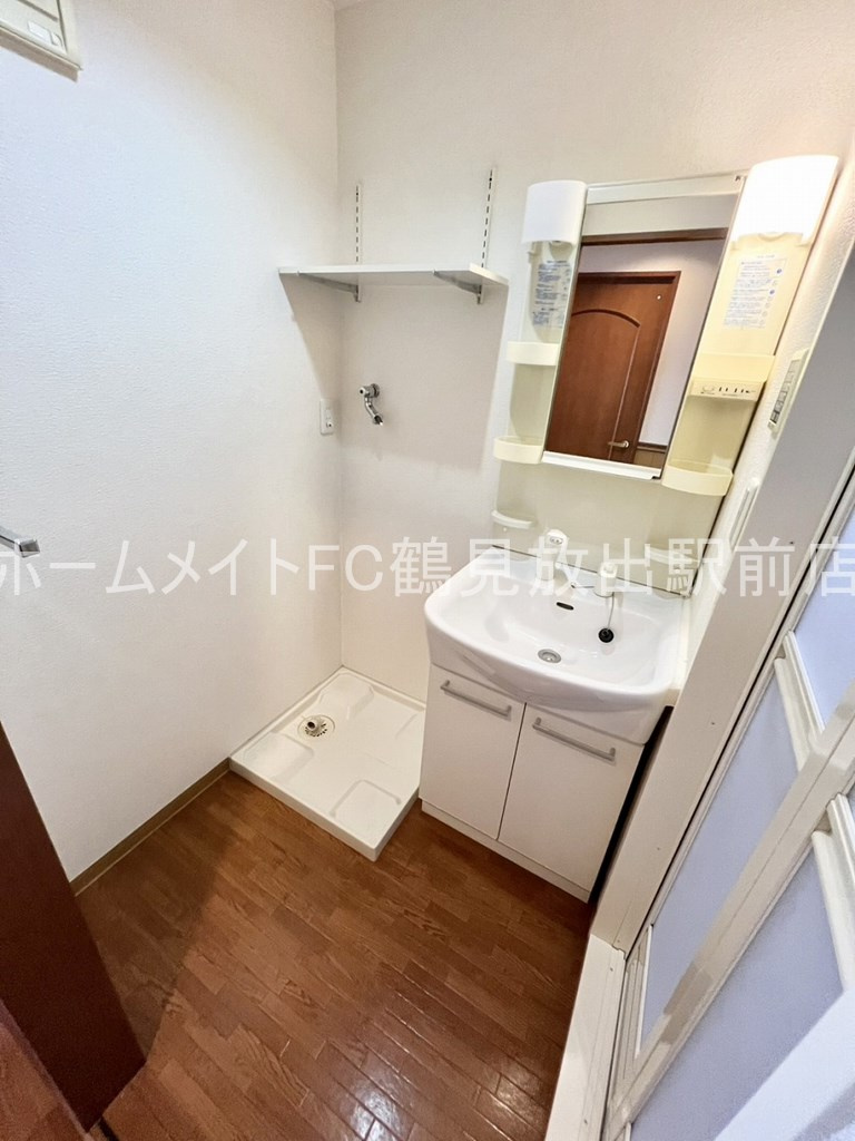 オルゴグラート鶴見の洗面所