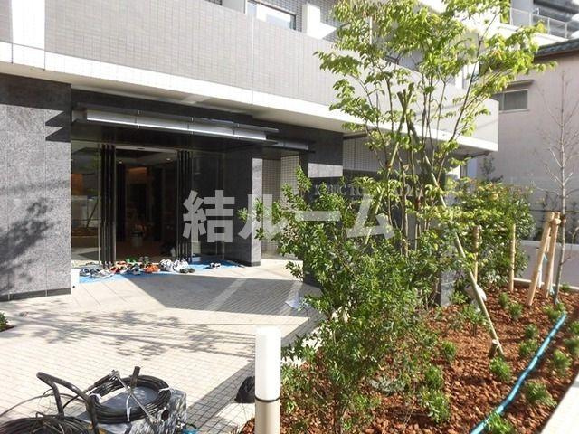 板橋区南常盤台１丁目の賃貸マンションのエントランス