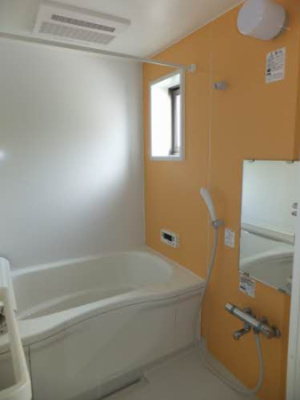 【浴室】 | シャーメゾン鴻峯 | 反転間取り別部屋写真です。