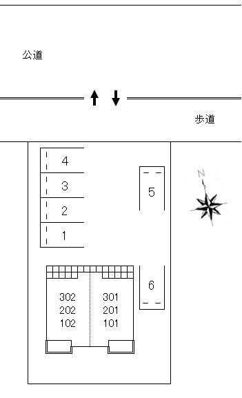 メゾン力石の駐車場
