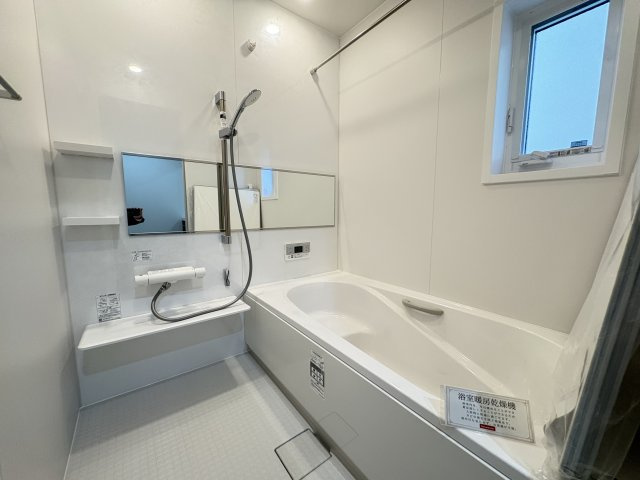 明石市魚住町金ヶ崎新築戸建３号棟の浴室