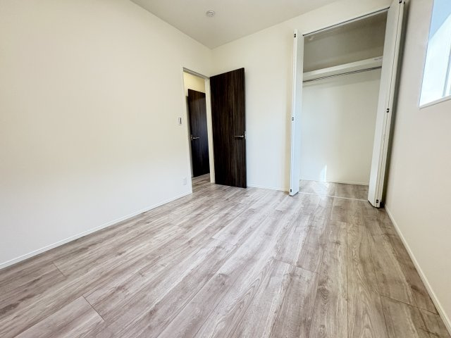 明石市魚住町金ヶ崎新築戸建３号棟の洋室