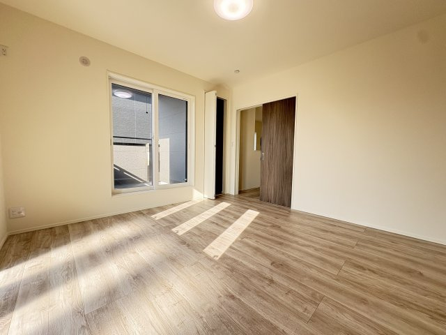 明石市魚住町金ヶ崎新築戸建３号棟の洋室