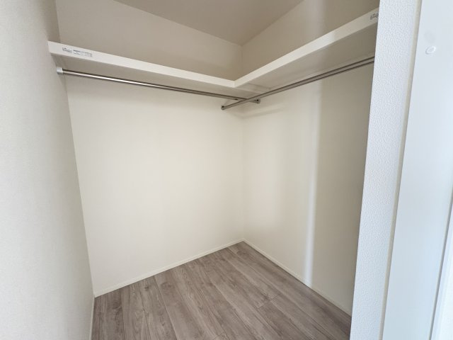 明石市魚住町金ヶ崎新築戸建３号棟の収納