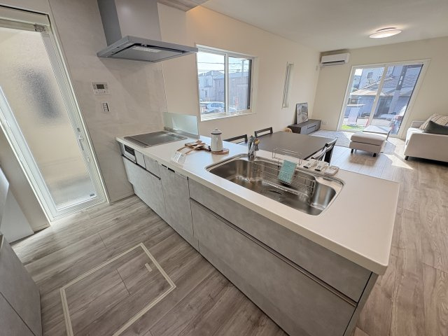 明石市魚住町金ヶ崎新築戸建３号棟のキッチン