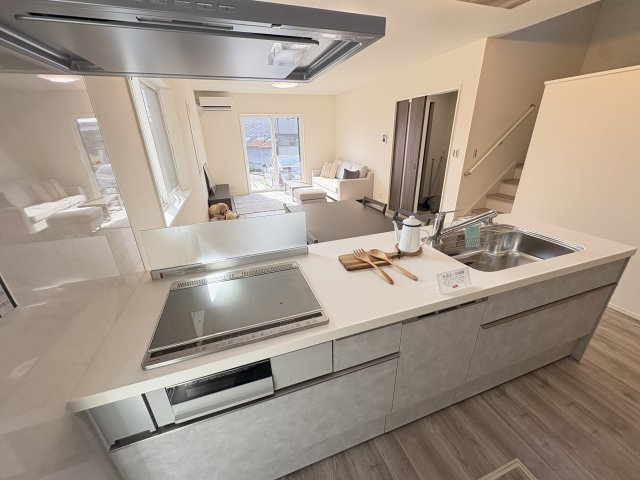 明石市魚住町金ヶ崎新築戸建３号棟のキッチン