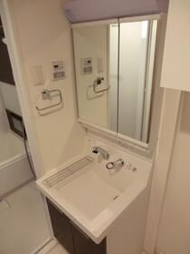 エステムプラザ芝公園の洗面所