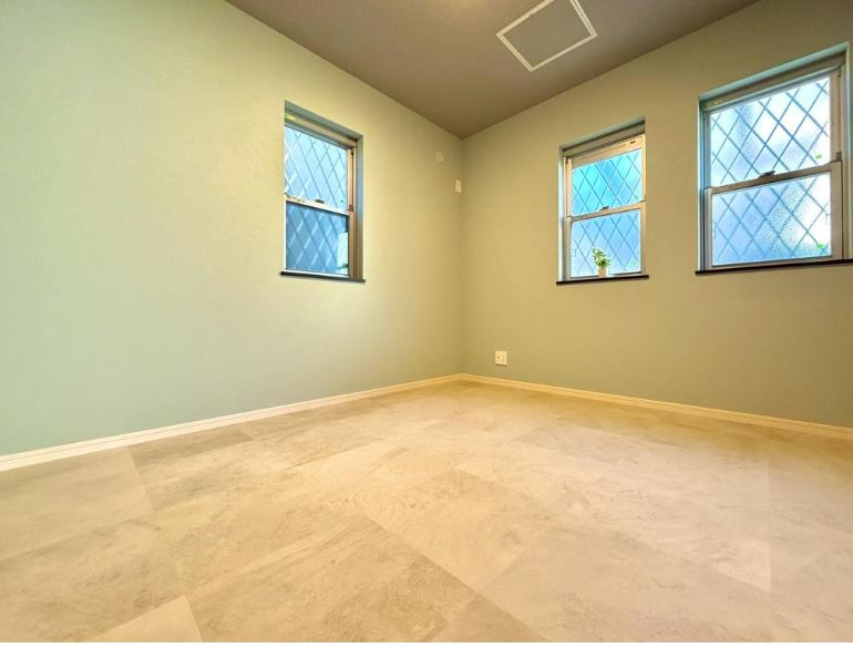 大阪府東大阪市出雲井本町の寝室