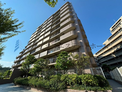 【外観】 | 須磨妙法寺アーバンコンフォート | 総戸数90戸♪外壁タイル張りの綺麗なマンションです♪