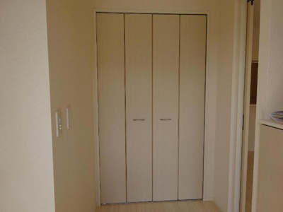 【玄関】 | ウインズ・Ｂ | 玄関