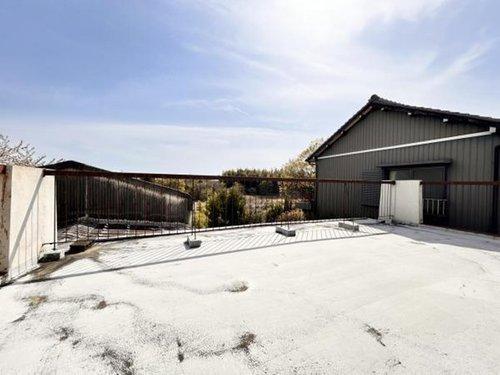 常滑市多屋字茨廻間のバルコニー|R7.4.12撮影　広々としていて多用途に使用可能なバルコニー☆