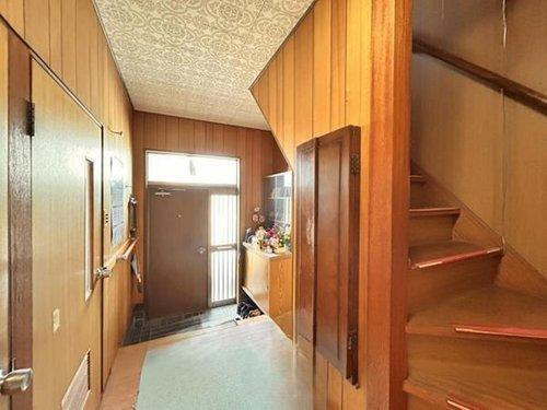 常滑市多屋字茨廻間の玄関|R7.4.12撮影　玄関☆