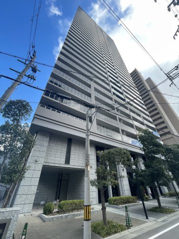 神戸ハーバータワーの外観