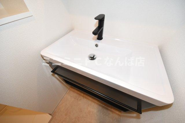 セレニテ難波グランデノール