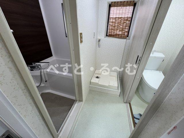 白長ビルの洗面所