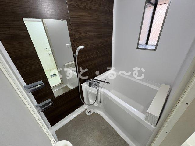 白長ビルの浴室