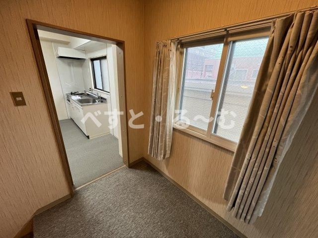 白長ビルの内装