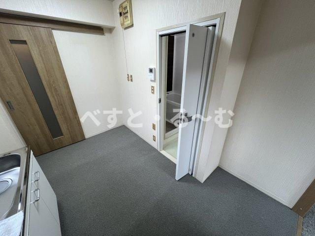 白長ビルのキッチン|DK