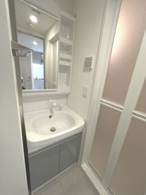 【洗面所】 | プライマル新大阪 | コンパクトで使いやすい洗面所