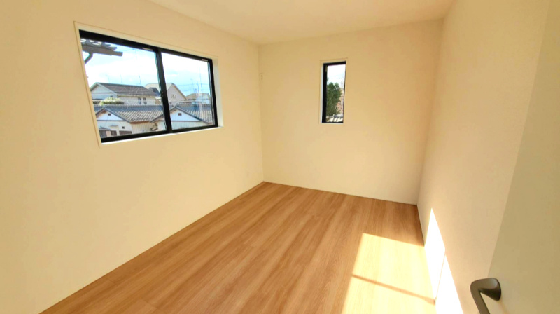 熊谷市柿沼　新築住宅の洋室