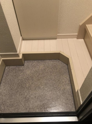 【玄関】 | シャトー西新宿