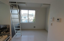 シャトー西新宿の画像