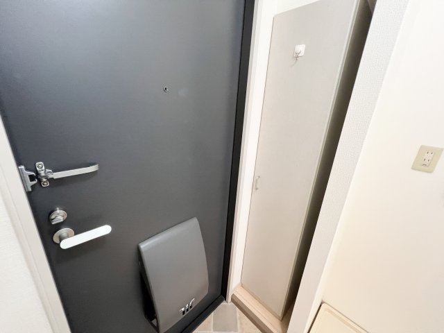 シャーメゾン・ソレイユ A棟の玄関