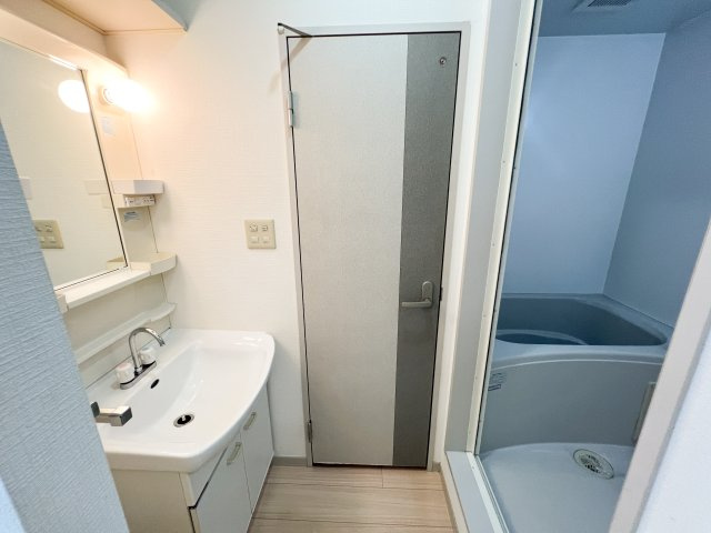 シャーメゾン・ソレイユ A棟の洗面所