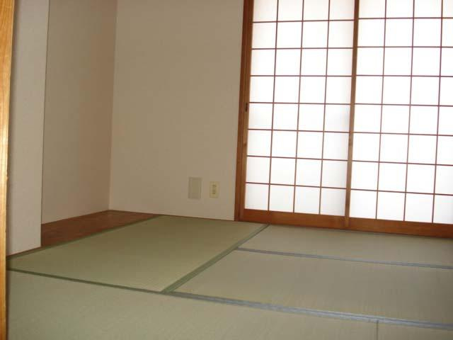 エルシー糀台2　411号棟の和室