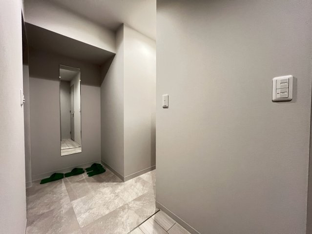 Park Lane Kujoの玄関
