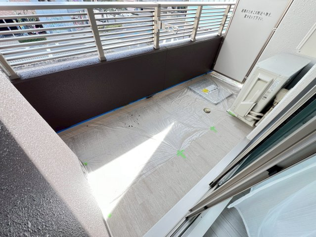 Park Lane Kujoのバルコニー