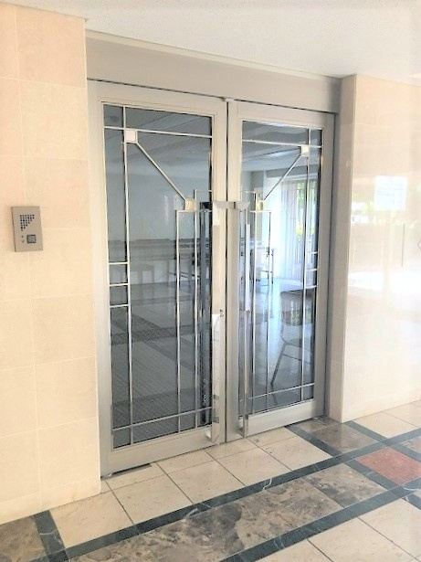 アルファステイツ旭駅前のその他共用部分|１階エントランスには集会室があります。