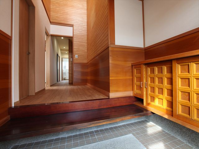 【玄関】の画像